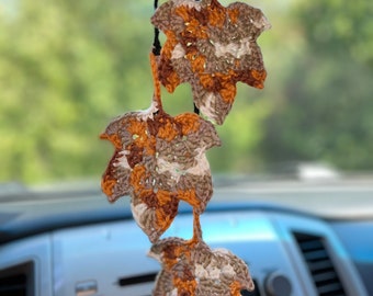 Herfstbladeren autospiegeldecoratie