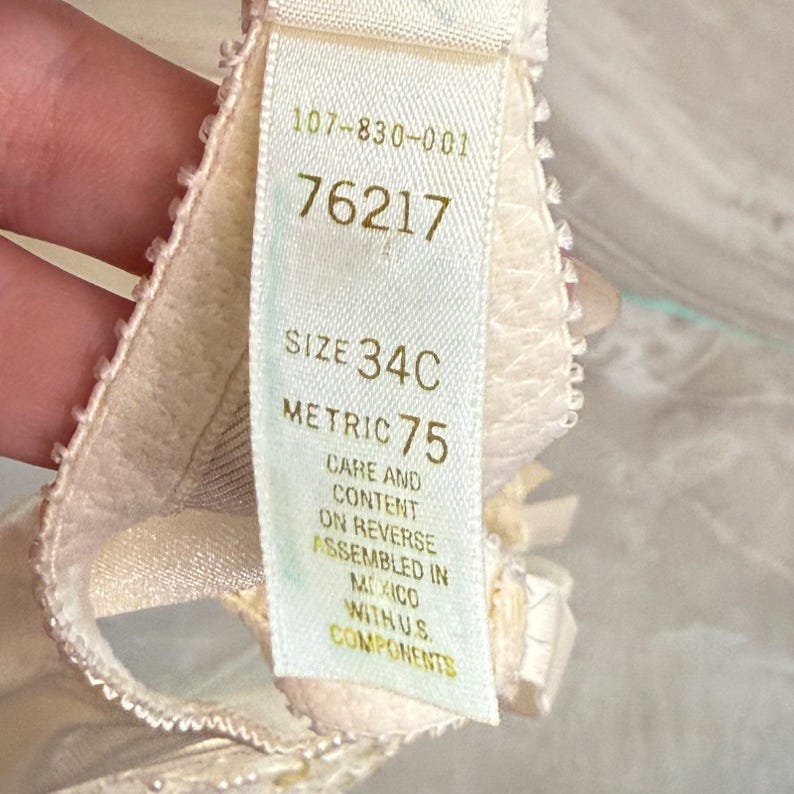 Vintage Victorias Secret Lace Sequined Push Up Bra 34C Ivory image 4