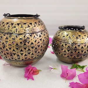 Vintage Rustic Lantern Metal Diya Giant Candle Lantern Decorative Lamps Candle Holder Stand Rustic Table Lamps Perforated Lanterns Decor