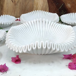 HandCrafted Marble Ruffle Bowl, Antique Scallop Bowl, Fruit Bowl, Vintage Ring Dish, Decorative Flower Bowl, HouseWarming Wedding Gift, Urli