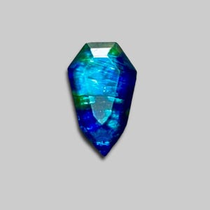 Step Cut Dichroic Glass Doublets (CFS2550)