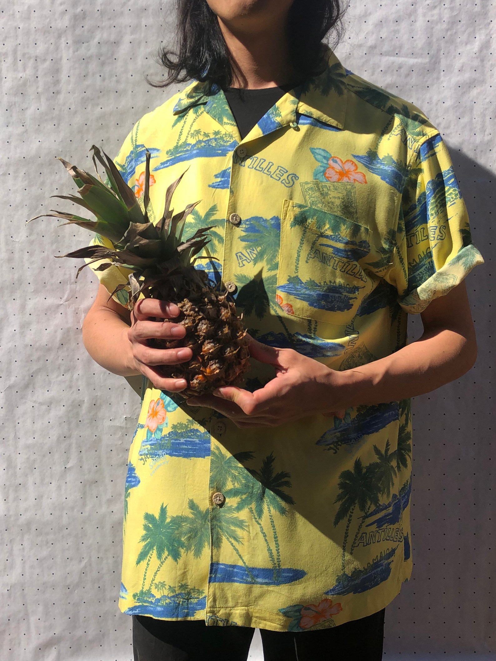 dicaprio hawaiian shirt