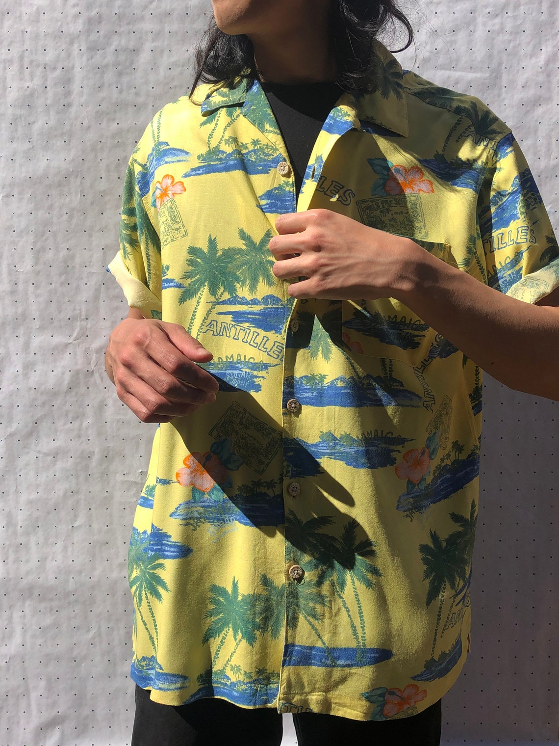 dicaprio hawaiian shirt