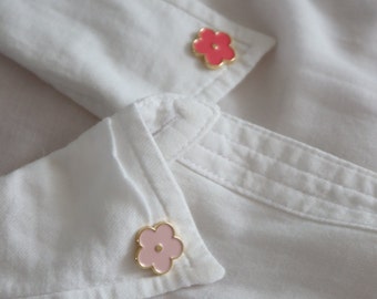 Flower Pin Badge Pair, matching pin badges, shirt collar pins.