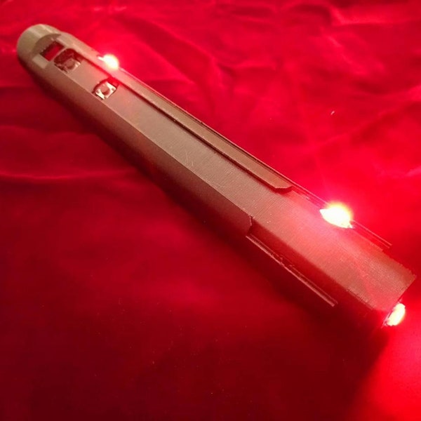 89 Sabers/Korbanth DM2020 JimmysSaberJunk Lightsaber Chassis (Removable Battery)