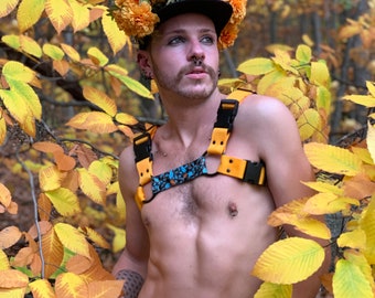 Save The Bees- Bulldog Harness