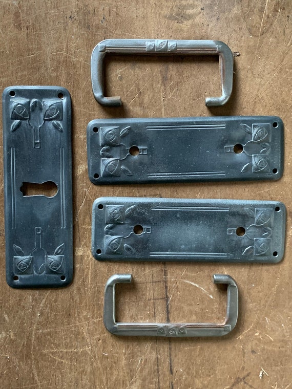 Mixed Media Lot Vintage Drawer Pulls Etsy