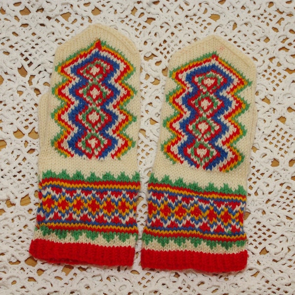 S/M size/Sami Lapland wool mittens Vintage cream Colorful Nordic Pure new wool mittens Lapin lapaset Lappland Scandinavian Sami Design