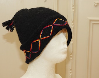 L size/LOVIKKA Swedish Ski hats embroidered handmade unique black warm winter black felt sami hat Sami Lapland wool Lovikka knitted HAT