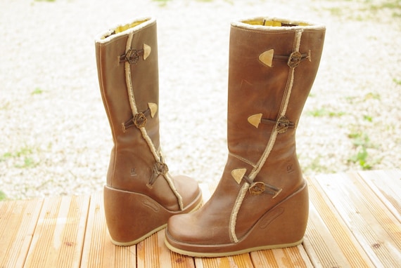 39 size Vintage DESTROY REAL Leather brown boots/… - image 1