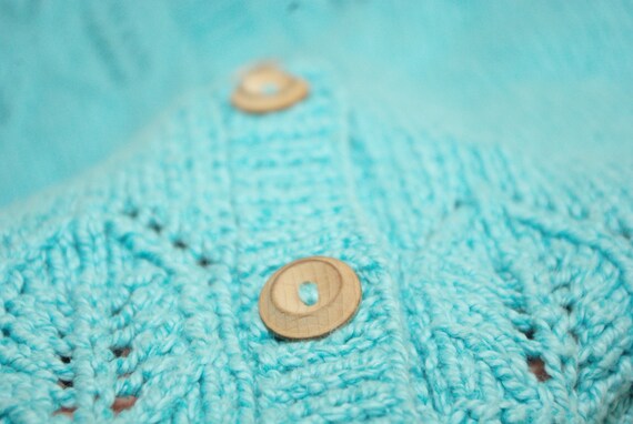 M size/Vintage knitted jacket with wooden buttons… - image 7