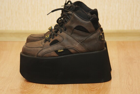 Vintage 90's RARE brown Buffalo Tower 11cm,45 size