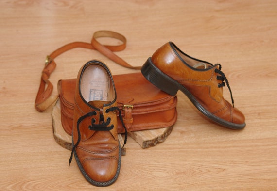 Vintage brown oxford shoes ,Vintage brown lace up