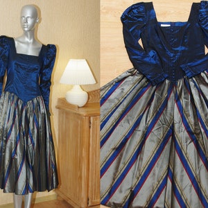 Vintage Vera Monts dress Size S-M.1980s Vera Mont Shot Taffeta Gown, gown dress Victorian Edwardian long dress gothic dress gothic wedding