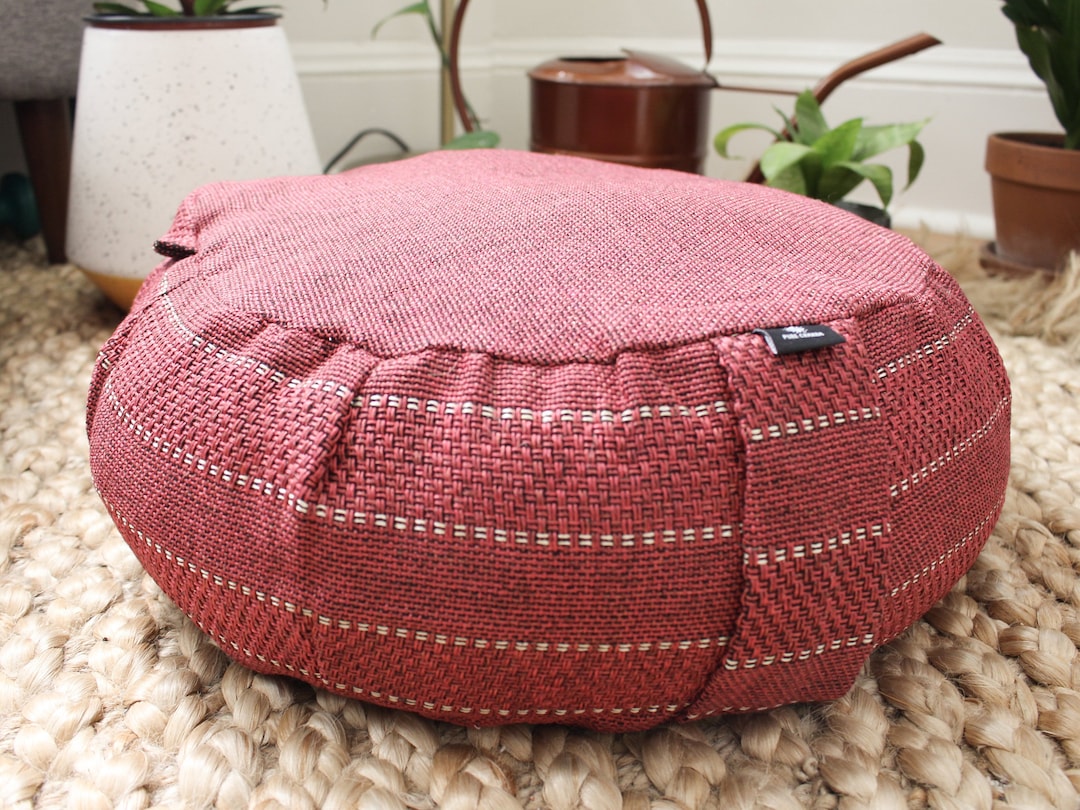 Mindful 18 Burnt Red Round Buckwheat Zafu Cushion Buckwheat Pillow