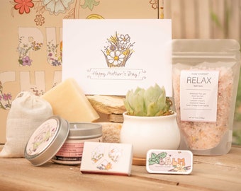 Happy Mother's Day Succulent Gift Box. New Mom Care Package. Mother In Law Gift for Mother's Day. Bonus Step Mom Gift. Relaxing Cozy Candle