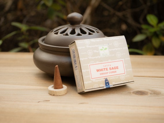 Satya White Sage Dhoop Cones Satya White Sage Dhoop Cones