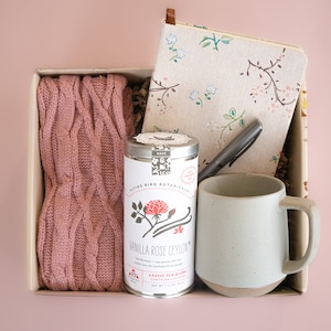 Mothers Day Gift Box. Mother&#39;s Gift Set. Care Package For Her. Thinking Of You Gift. Get Well Soon. Thank You Gift. Sympathy Gift