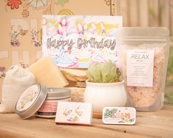 Happy Birthday Gift Box. Succulent Gift Box. Thinking of You Care Package. Natural Succulent & Cozy Candle. Happy Day.