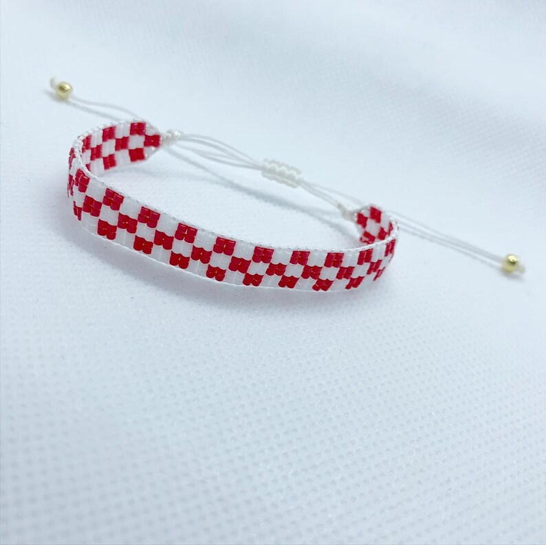 TOVA Croatia Stretch Bracelet main image 1