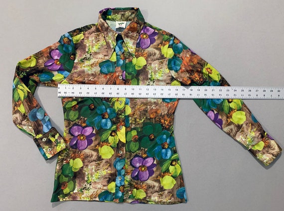 1970s Women's "BVD" Multicolor Floral Blouse - image 7