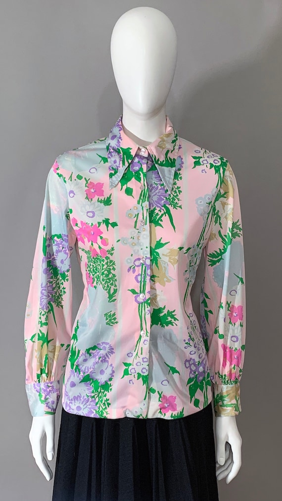 1970s Women's Floral Blouse with Bishop Sleeves