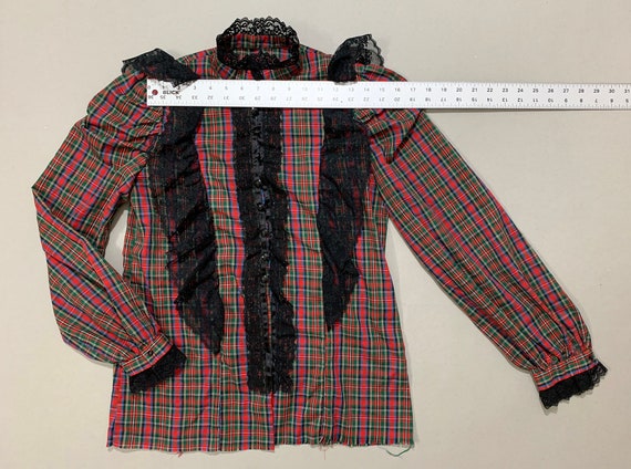 1970s Women's Plaid & Lace Prairie Blouse - image 4