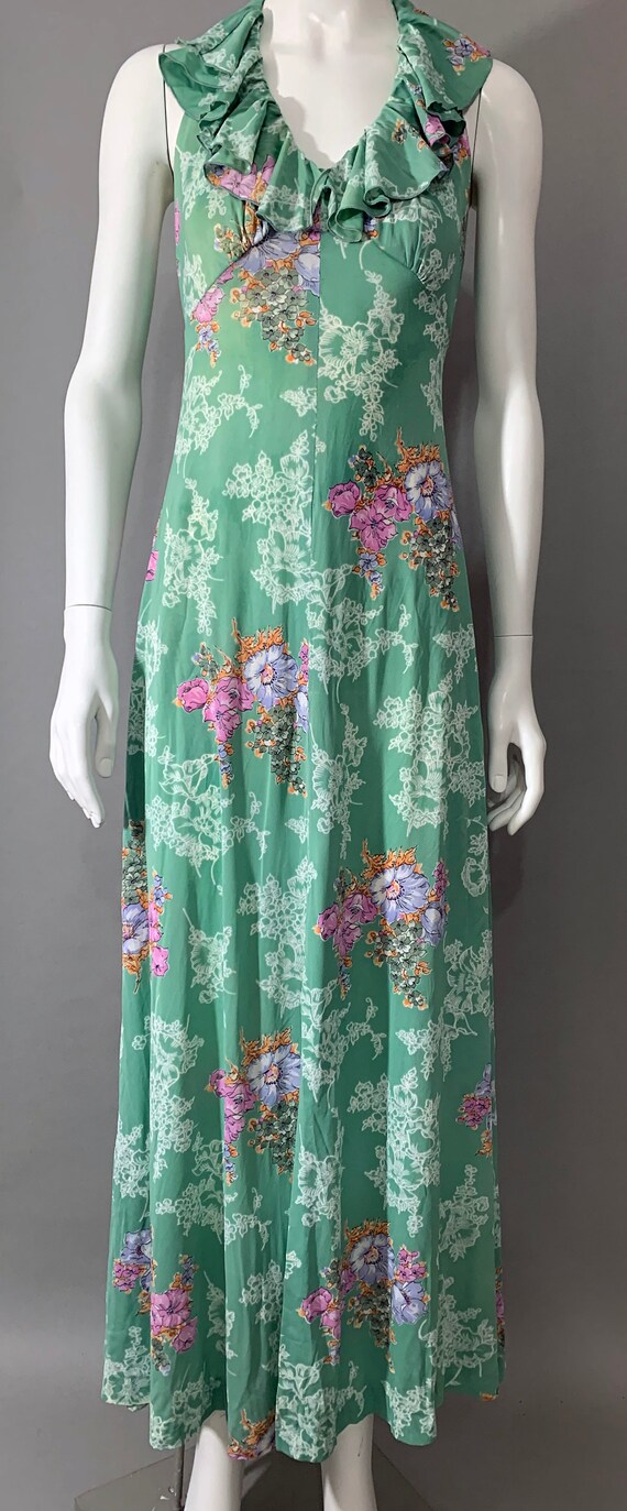 1970s Women's Floral Green Ruffle Halter Dress - image 8