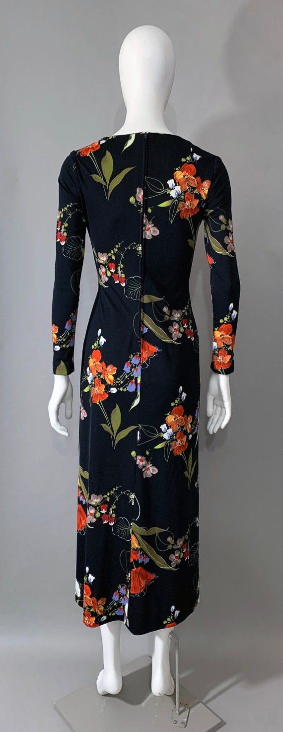 1970s Women's Floral Dress with Front Drape Detail - image 2