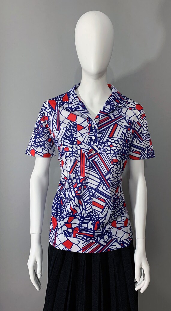 1970s Women's "Gold Hanger" Blue Red White Abstra… - image 1