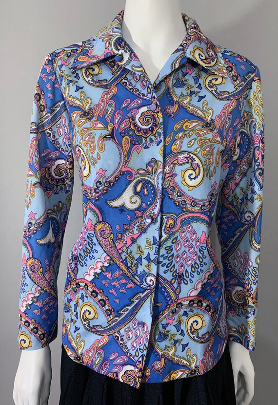 1970s Women's Blue Purple Multicolor Paisley Blou… - image 2