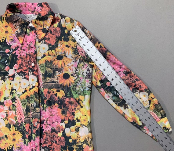 1970s Women's Floral Multicolor Blouse - image 9