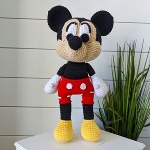 Hiya Pal! | Mickey Inspired Amigurumi Doll | Handmade Crochet Toy
