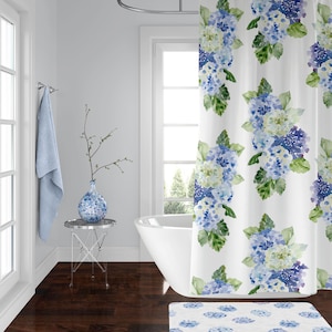 Blaue und weiße Duschvorhänge, moderne Bauernhaus Badezimmer Ideen, Französische Hortensie Botanischer Druck, Wohnkultur