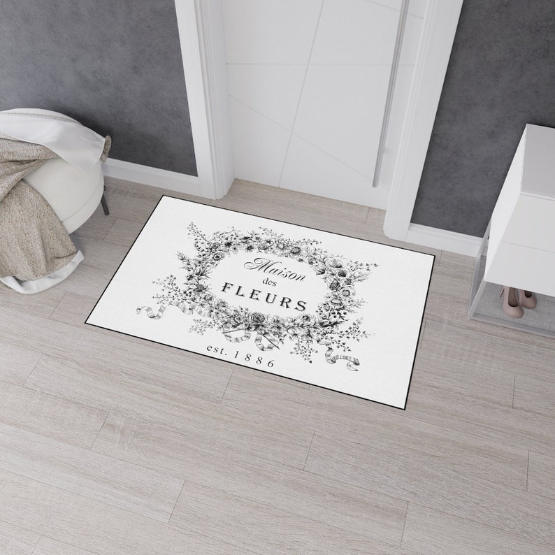French Farmhouse Rug, Black and White Botanical Print, House of Flowers ...