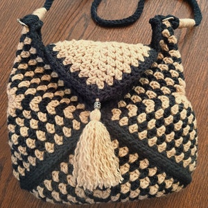 Crochet Bag Pattern, Boho Vibes Crochet Bag, Crochet Purse Pattern, Cross Body Bag Pattern