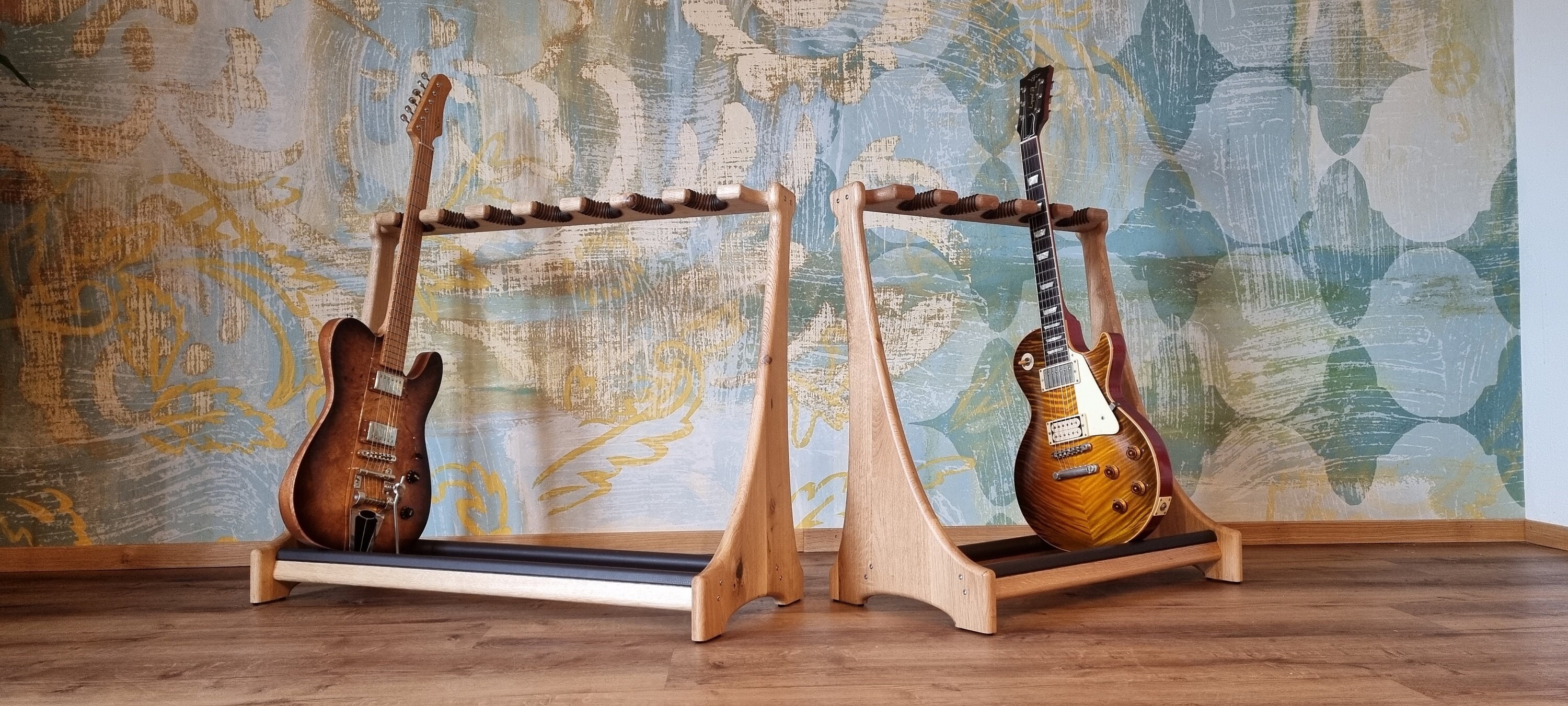 BERGFELS Bergstand 7 Guitar Stand, Solid Wood and Leather 