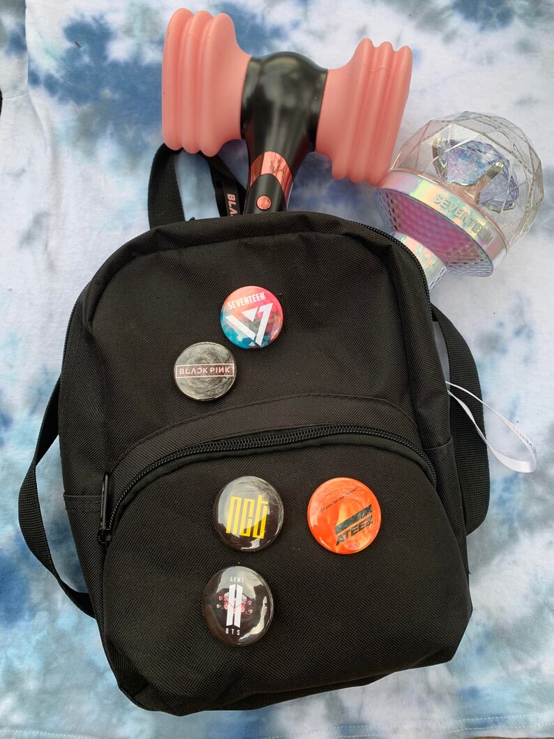 Kpop buttons