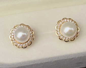 Details about   Daisy Stud Pearl EarringsJapanese Akoya White Pearl18K Solid Yellow Gold 
