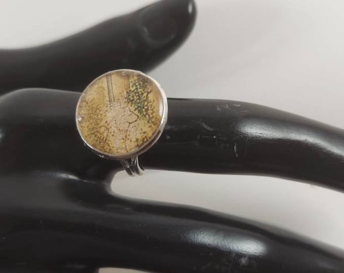 Japanese garden scene paper art in resin ring
