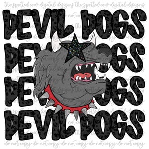 Puede incluir: Diseño gráfico en blanco y negro con el texto "DEVIL DOGS" repetido cuatro veces. Un perro de dibujos animados negro y gris con un collar rojo tachonado y una estrella brillante en la cabeza se presenta en el centro del diseño.