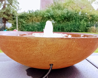 Design Outdoor- und Zimmer-Brunnen Edelrost massiv mit Unterwasserbeleuchtung & Fernbedienung