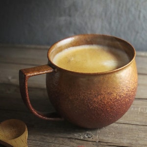 Handmade ceramic mug - earthy, hand-thrown mug, earthy browns colour, unique design, coffee lovers choice, country style teacup