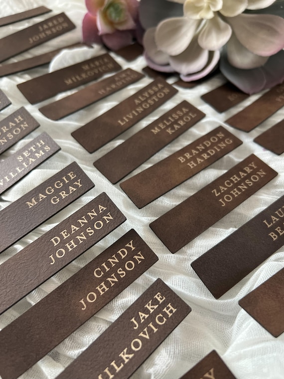 3 Best Personalized Leather Gifts for Special Occasions