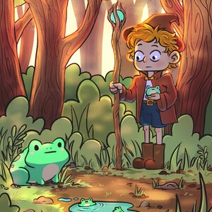 Könnte beinhalten: Eine Cartoon-Illustration eines jungen Menschen mit braunen Haaren, der einen braunen Hut und einen roten Mantel trägt und einen Holzstab mit einer blauen Kugel oben hält. Die Person steht in einem Wald mit grünen Bäumen und Büschen. Es befinden sich drei grüne Frösche in einer Pfütze.
