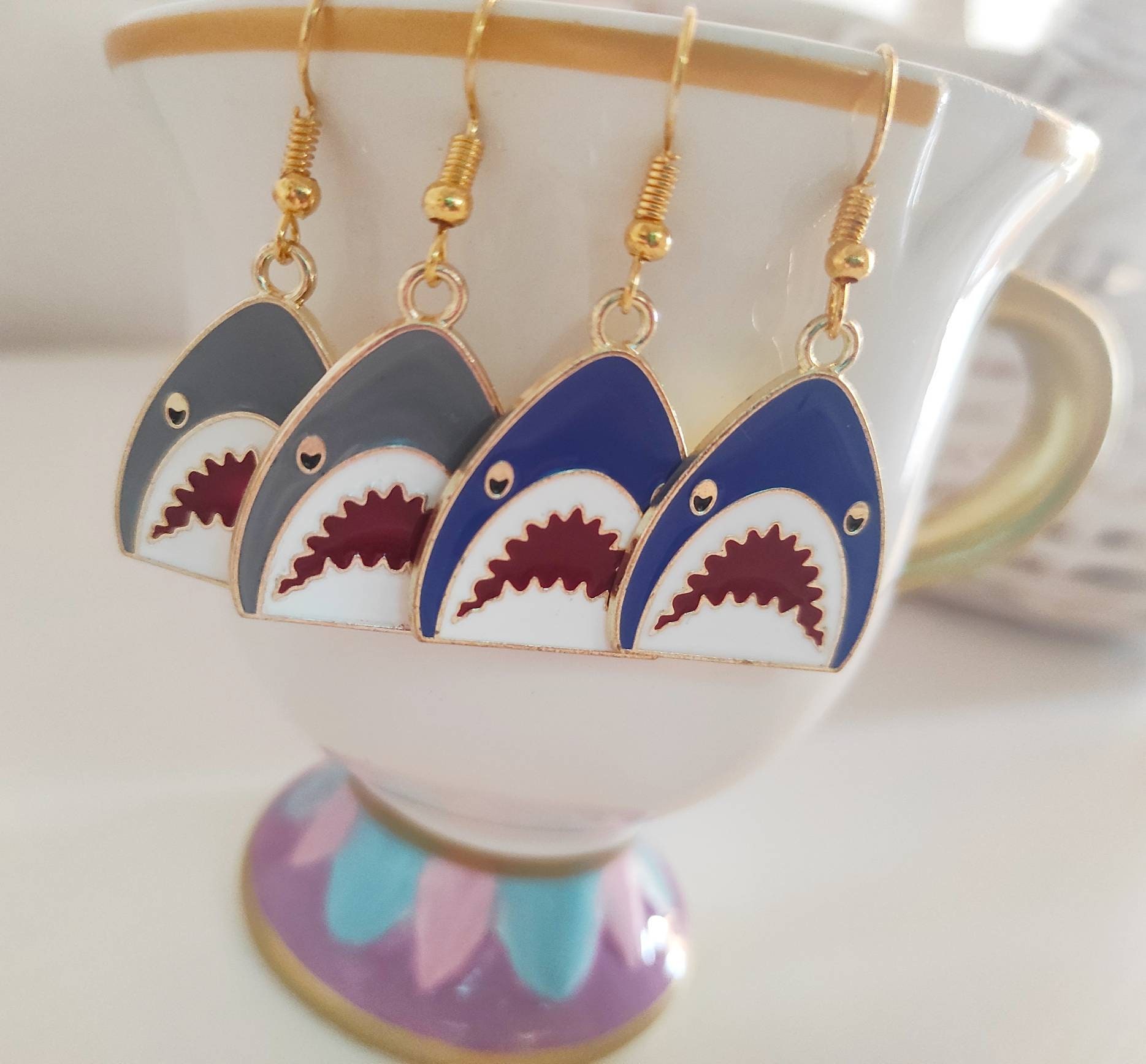 YAYAKO Boucles D'Oreilles Animaux Océan - Requin, Baleine, Méduse, Dauphin, Pieuvre En Émail Pour Femmes Et Filles