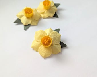 Daffodil Hair Clip, Felt White Yellow Narcissus Toddler Girl Hair Clip, Narcissus Flower Headband
