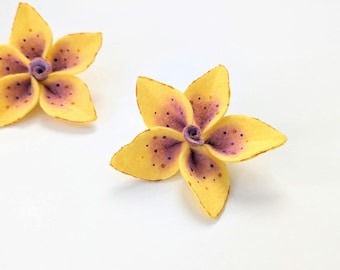 Rapunzel Hair Clip, Rapunzel Flower Hair Clip, Rapunzel Tangled Flower, Yellow Flower Hair Clip