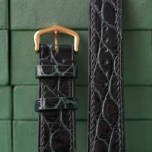 Uhrenarmband dunkelgrün Alligator - Handgefertigte Uhrenarmbänder aus Leder LEACUS