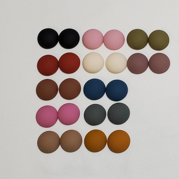 1 pair of 18mm matte Cabochon